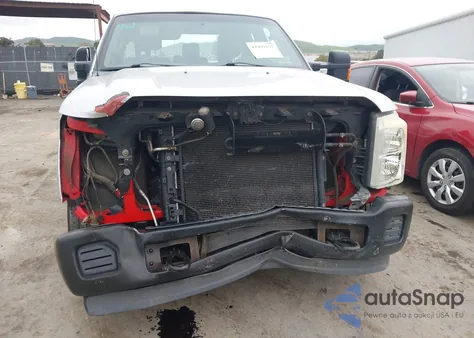 2016 Ford F-250 Xl z USA, uszkodzony, nr VIN 1FT7X2A67GEB19220